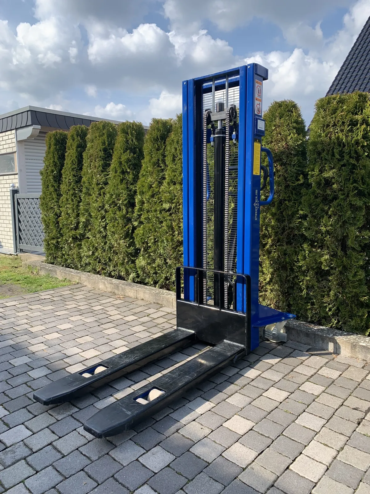 Hochhubwagen von WatteCorn